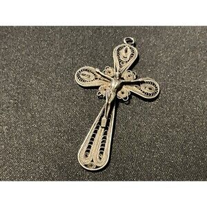 Vintage Sterling Filigree Artizan Made Crucifix (Tested 925)
